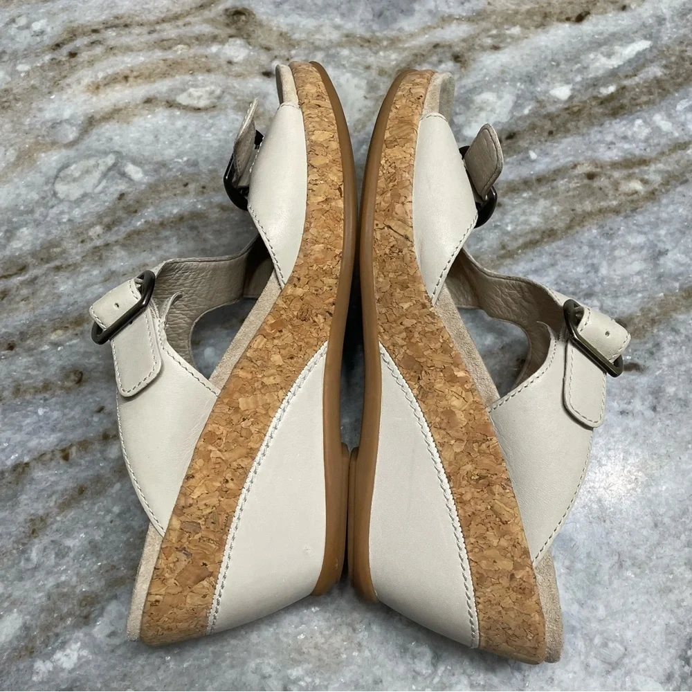 Dansko Carla Ivory Cream Buckled Wedge Sandals EU 40